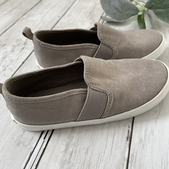 Old navy Grey Slip On Shoes - Picture 4 of 5
